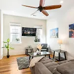 Fabulous Cottages With City Views